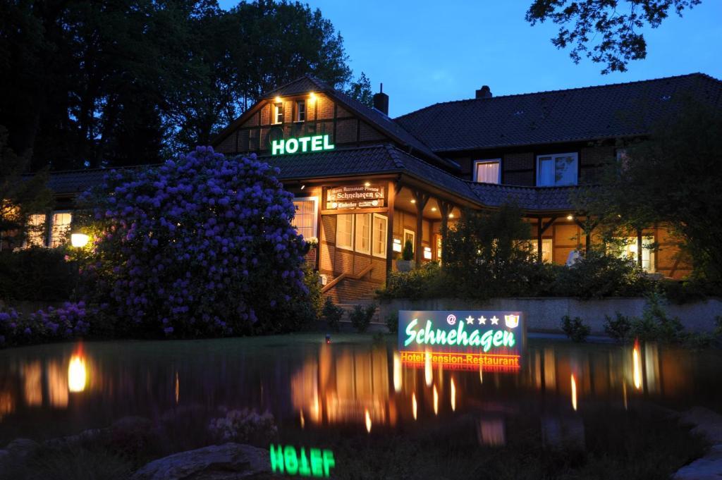Hotel Schnehagen Bad Fallingbostel Eksteriør billede